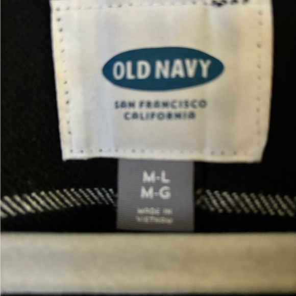 OLD NAVY SHAWL/ CAPE - Picture 2 of 4